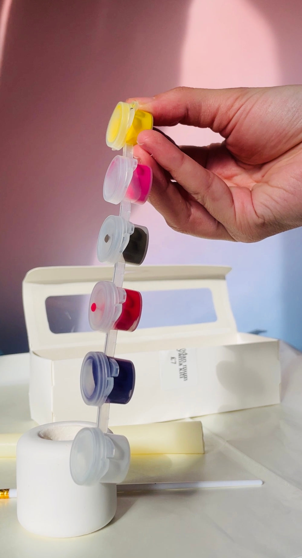 PAINT YOUR OWN CANDLE & HOLDER KIT