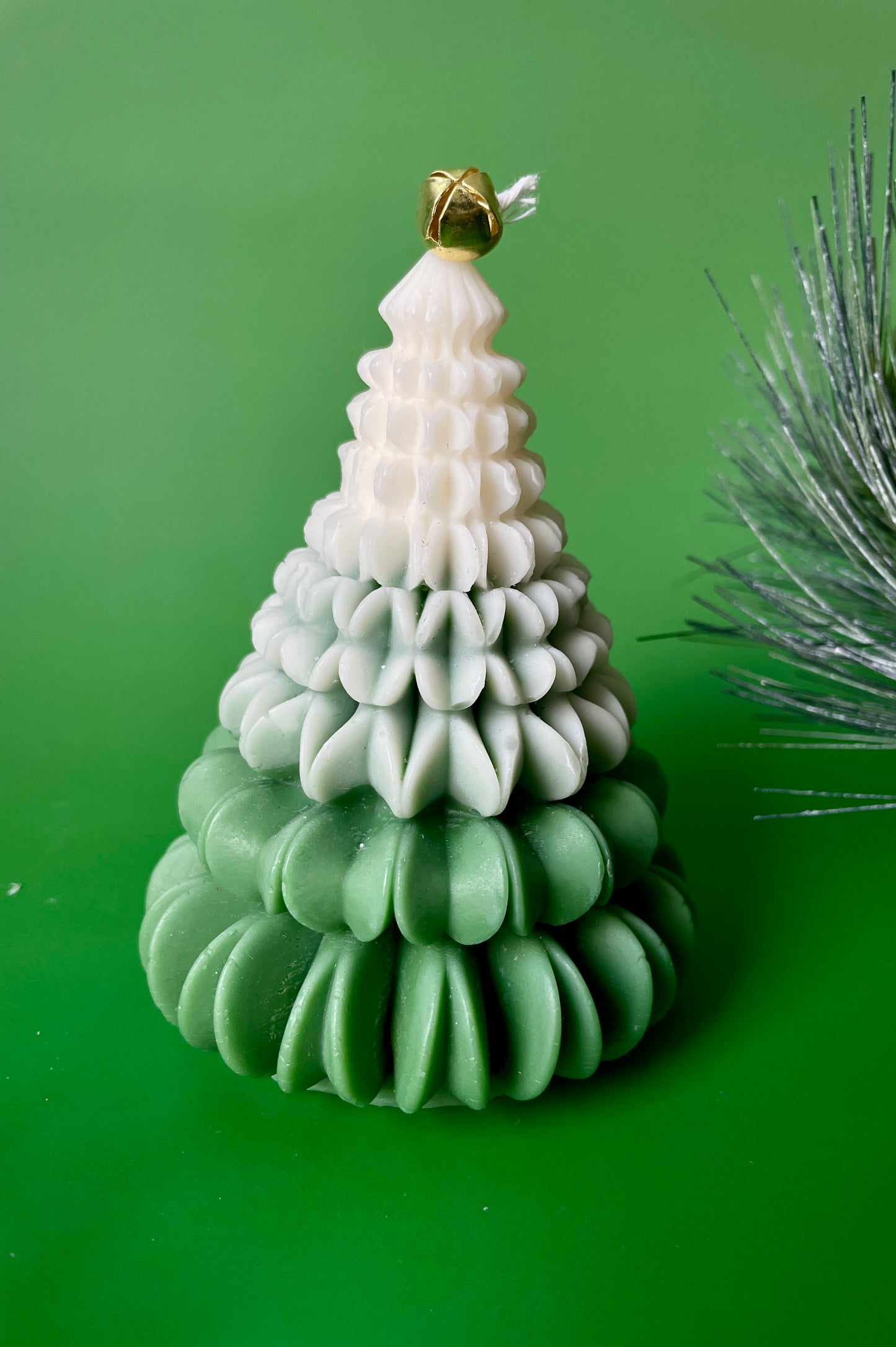 CHRISTMAS TREE-green-