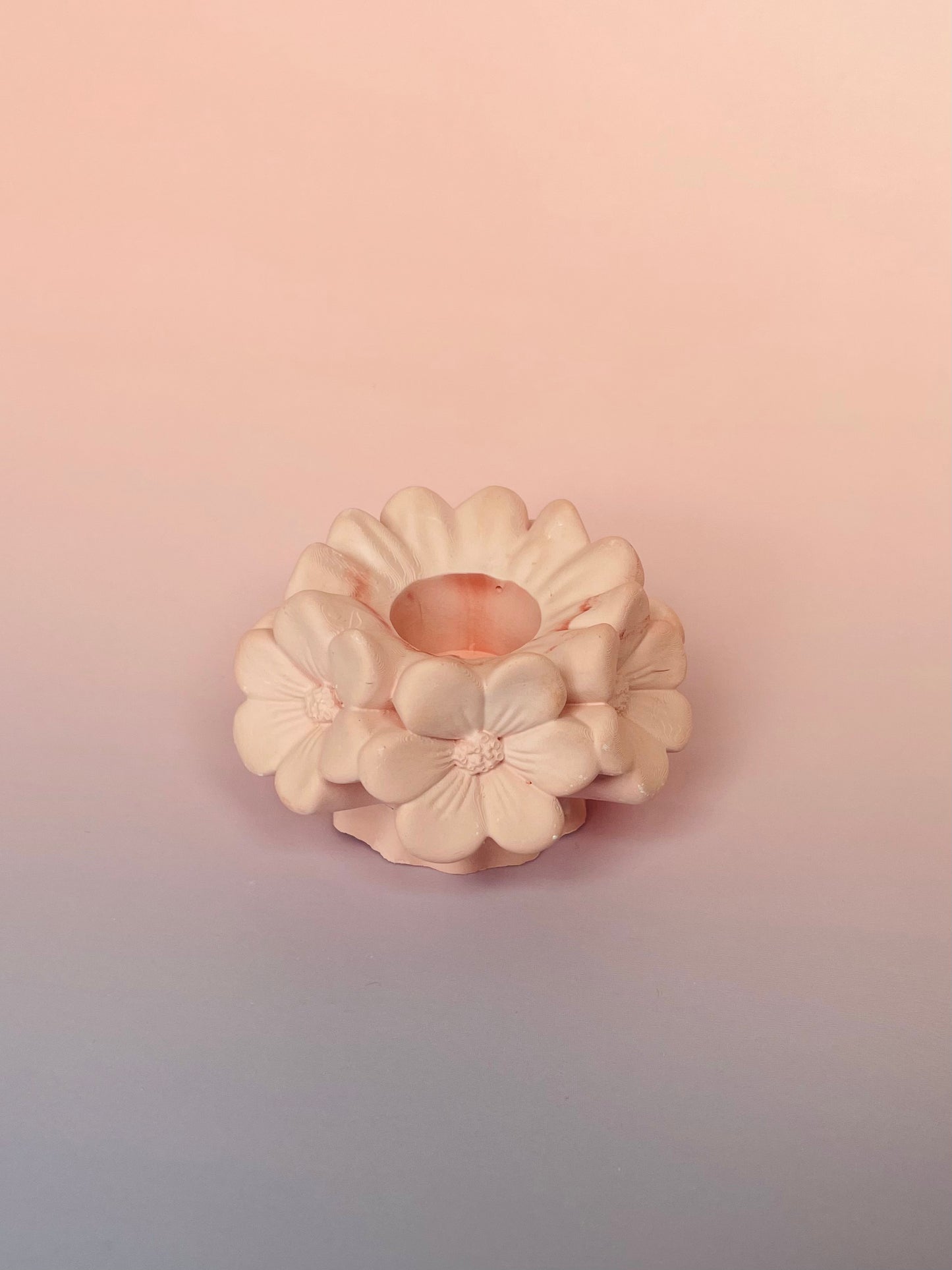 CANDLE FLORAL HOLDER