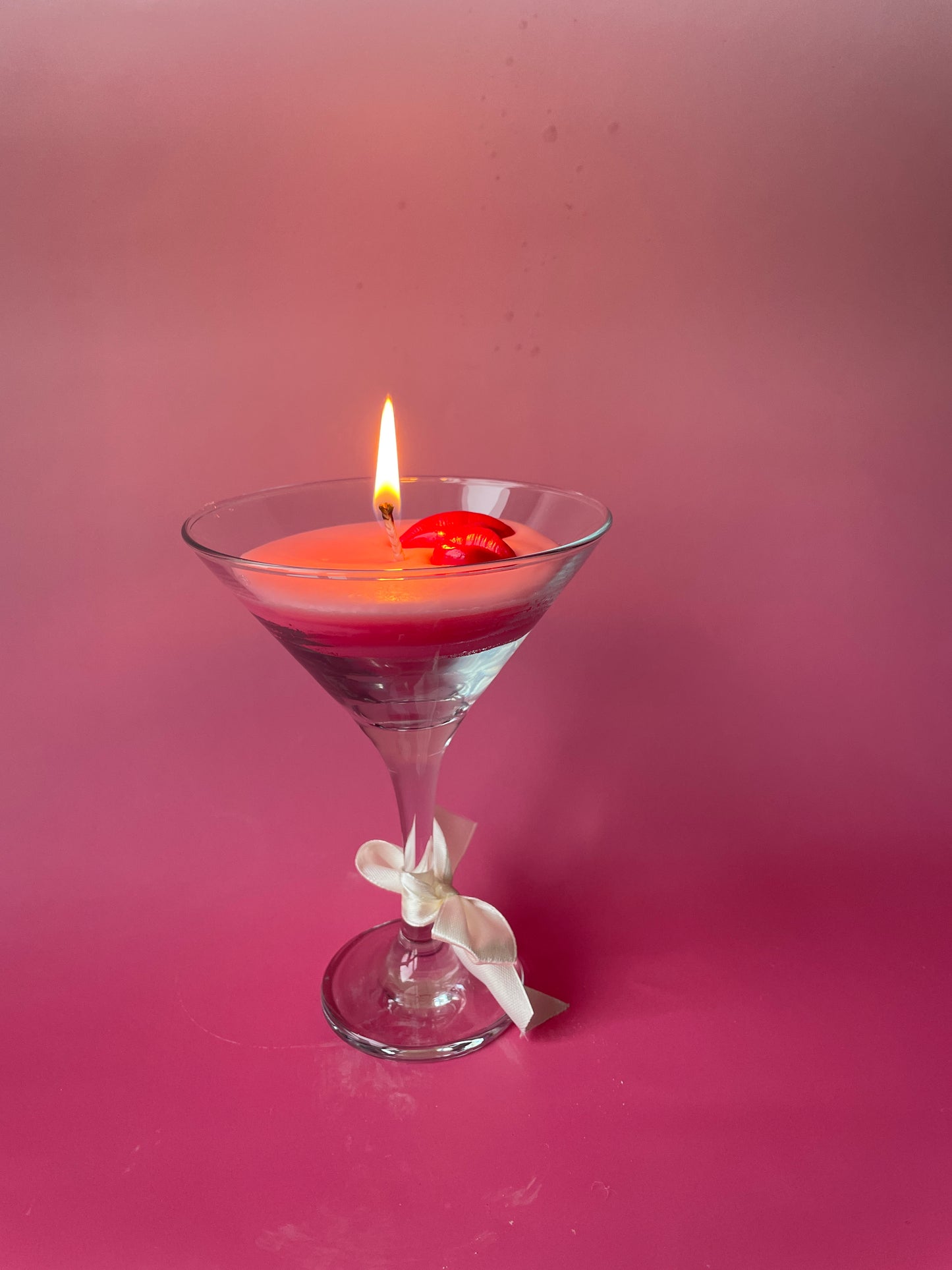 Hot Kiss Cocktail Candle
