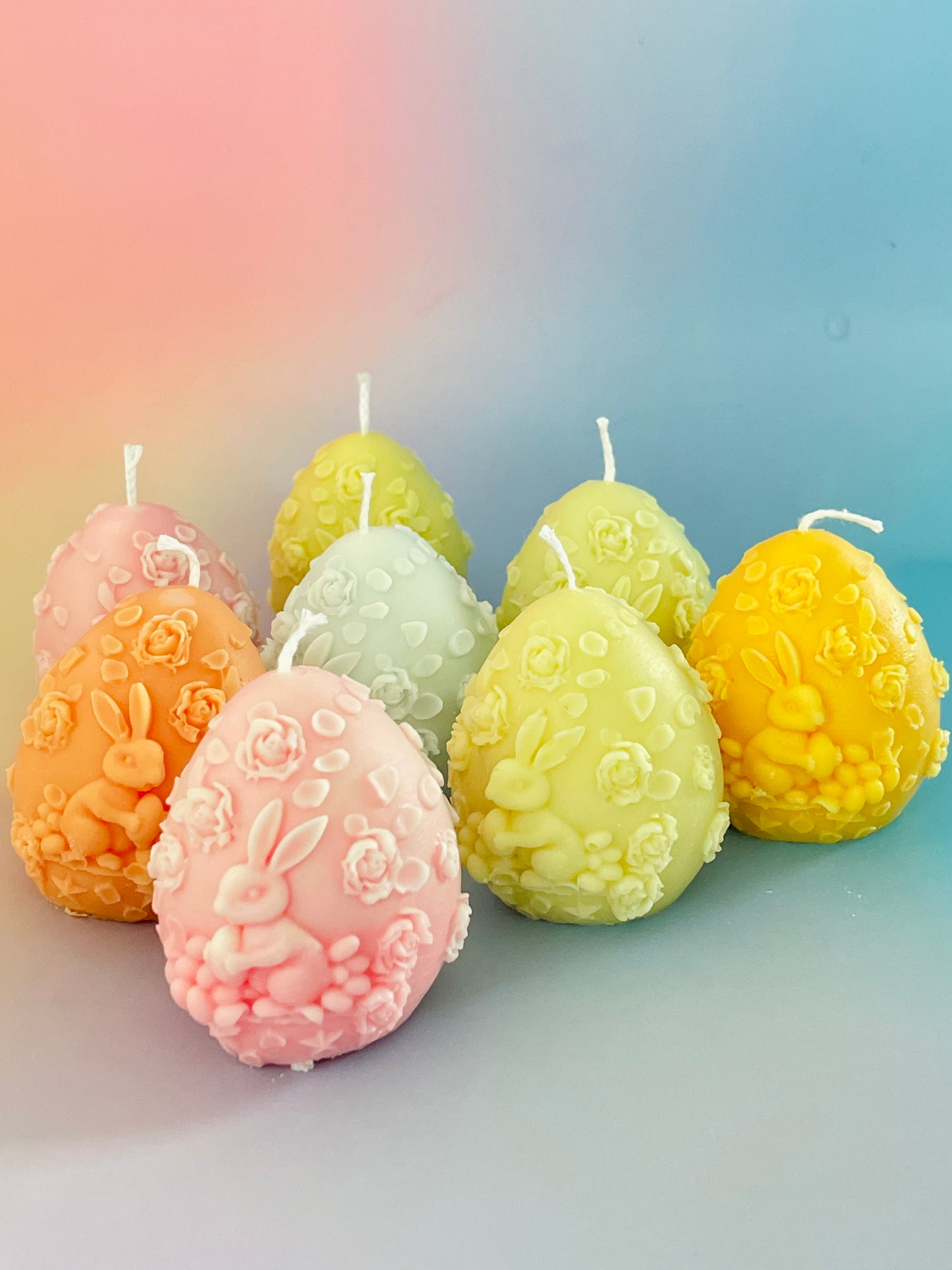 HOPPY GARDEN EGG CANDLE