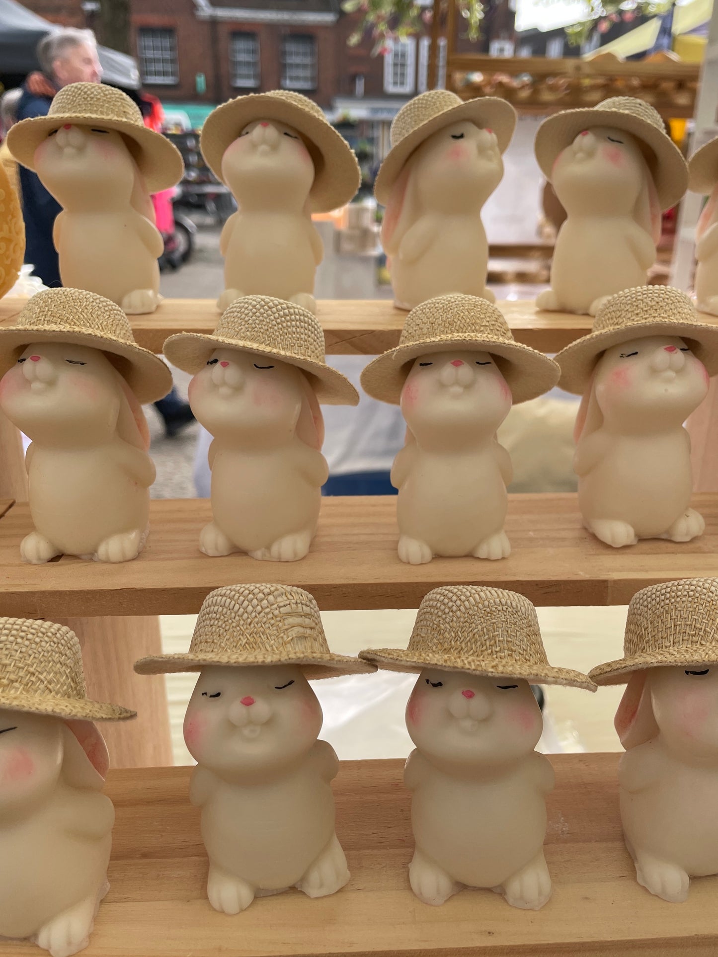 LOVELY RABBIT CANDLE